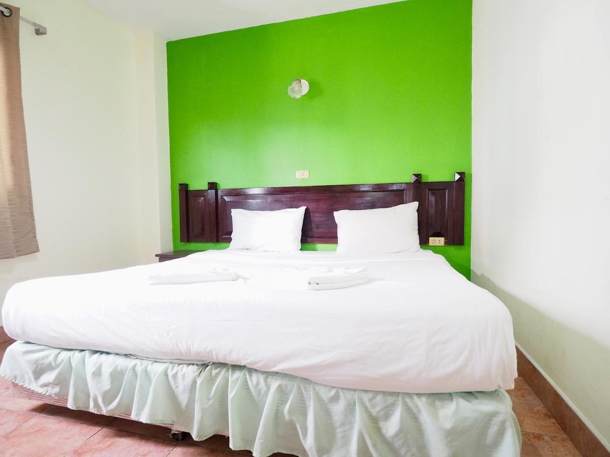 Отель Sawasdee Mansion Patong Экстерьер фото